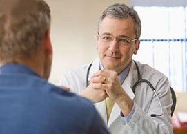 Odvolání na specialistu s příznaky prostatitidy
